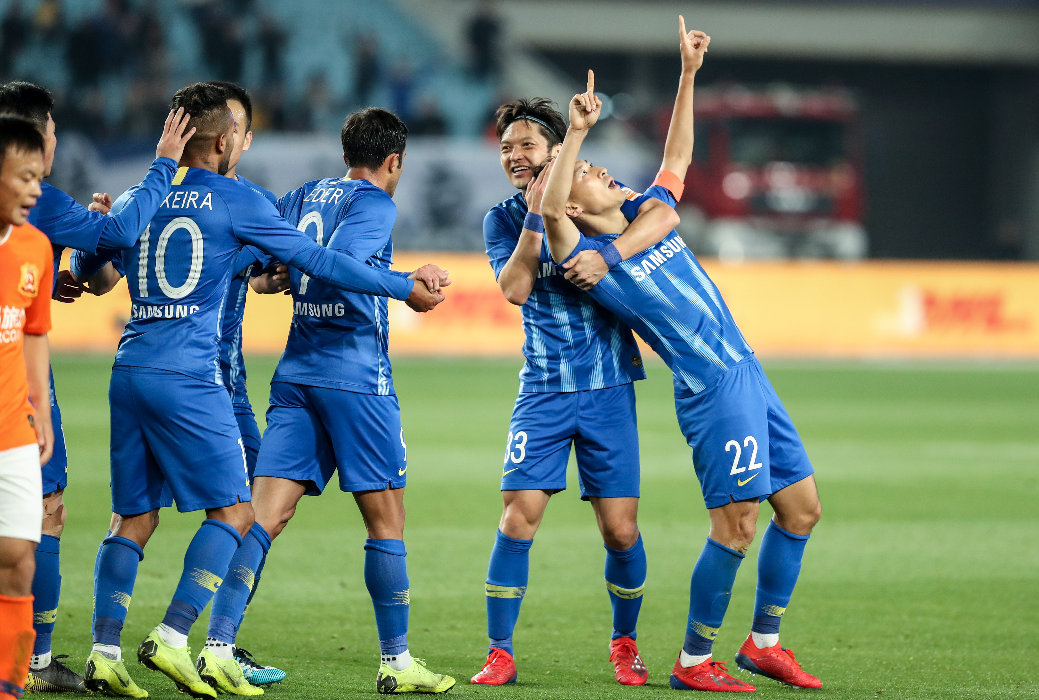 6000万预约，15亿投入，无畏契约出“手”了